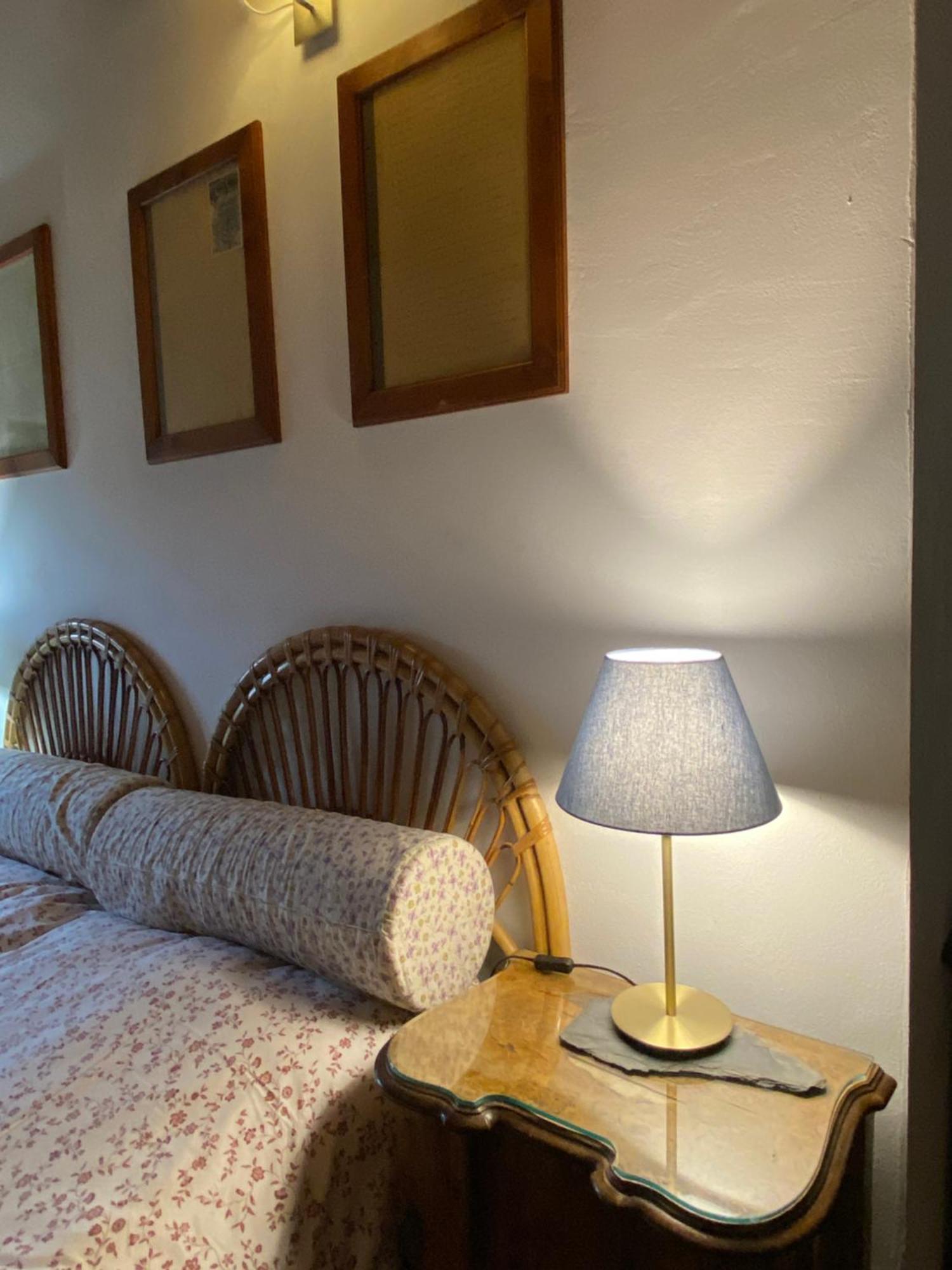Campora House Guest house *